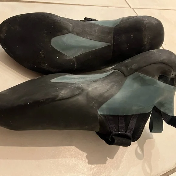 butora Gomi climbing shoes.mens. Not La Sportiva. - Picture 12 of 13